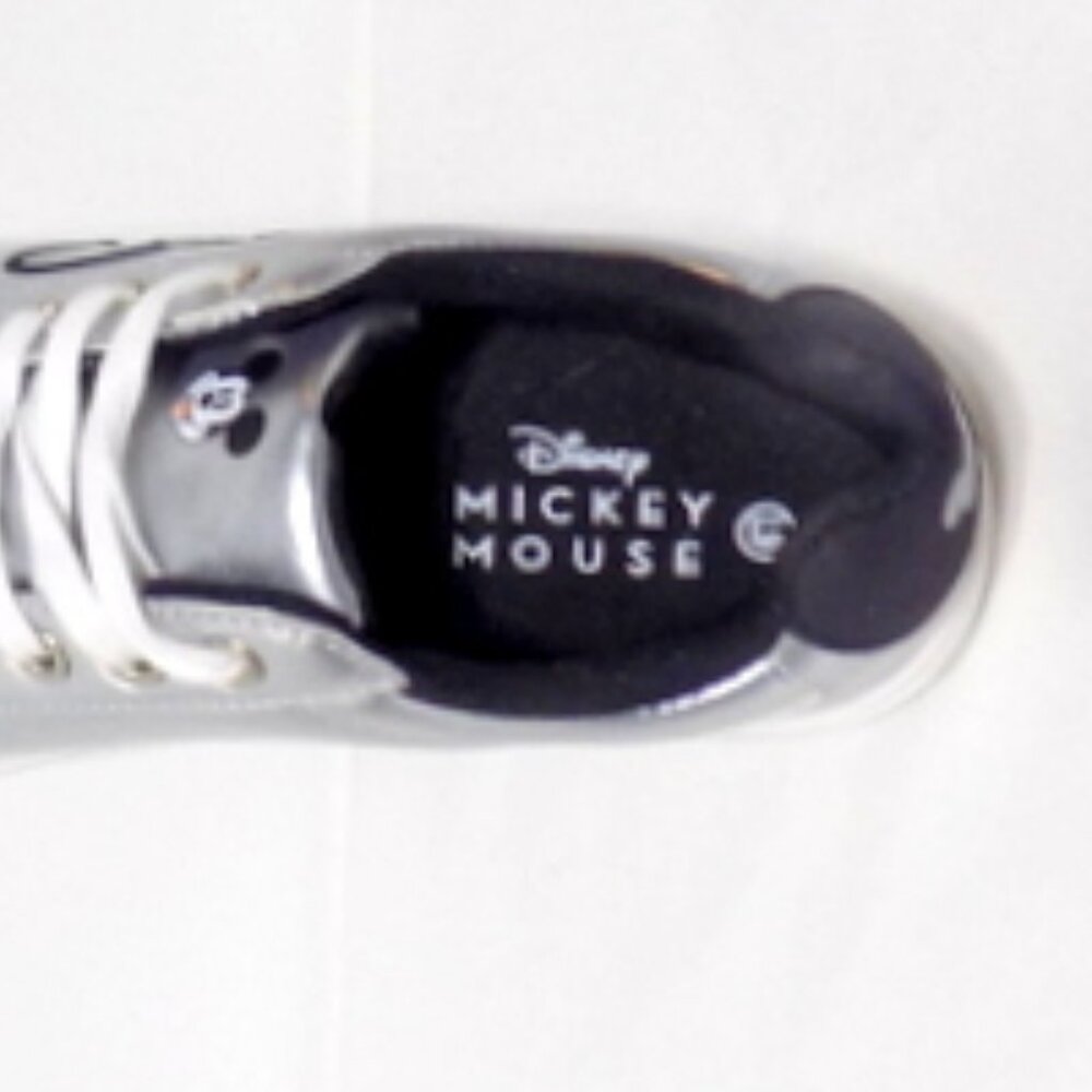 Disney Mickey Mouse Ladies Character Court Silver Sneakers 2024 LIMITED EDITION - Picture 6 of 11